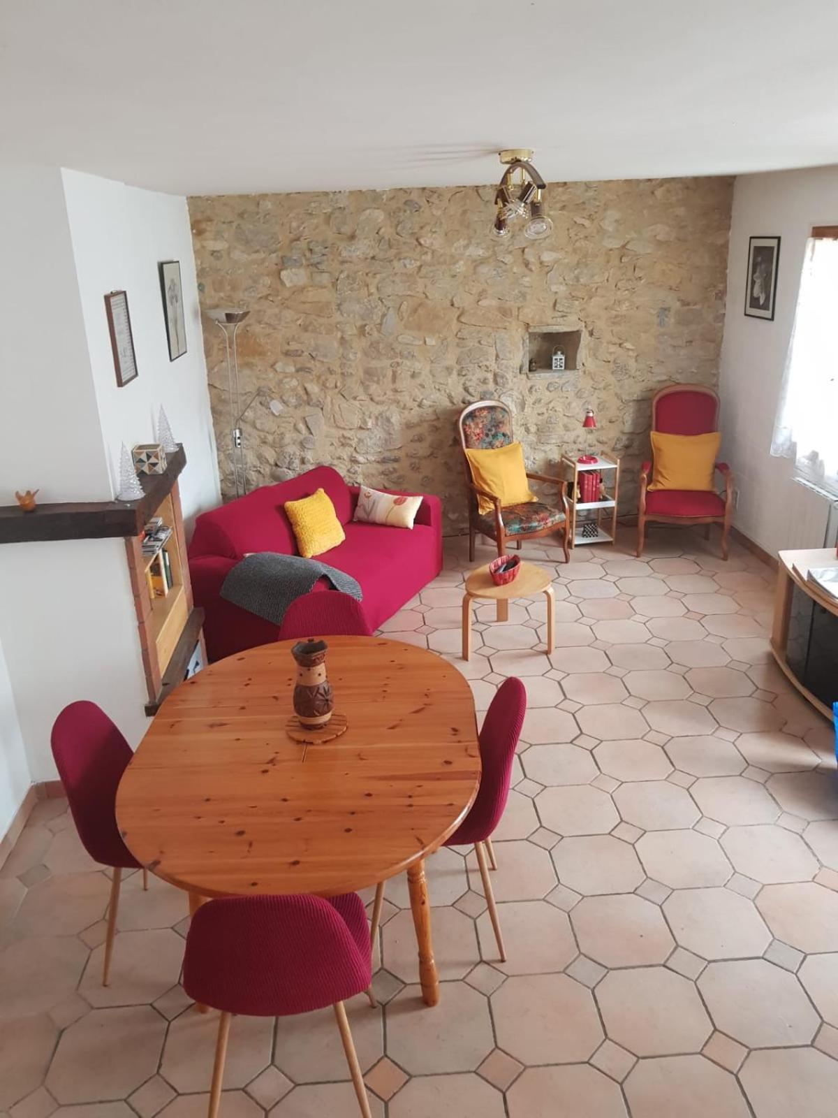 Maison Dans Un Village Calme Carla-de-Roquefort Εξωτερικό φωτογραφία