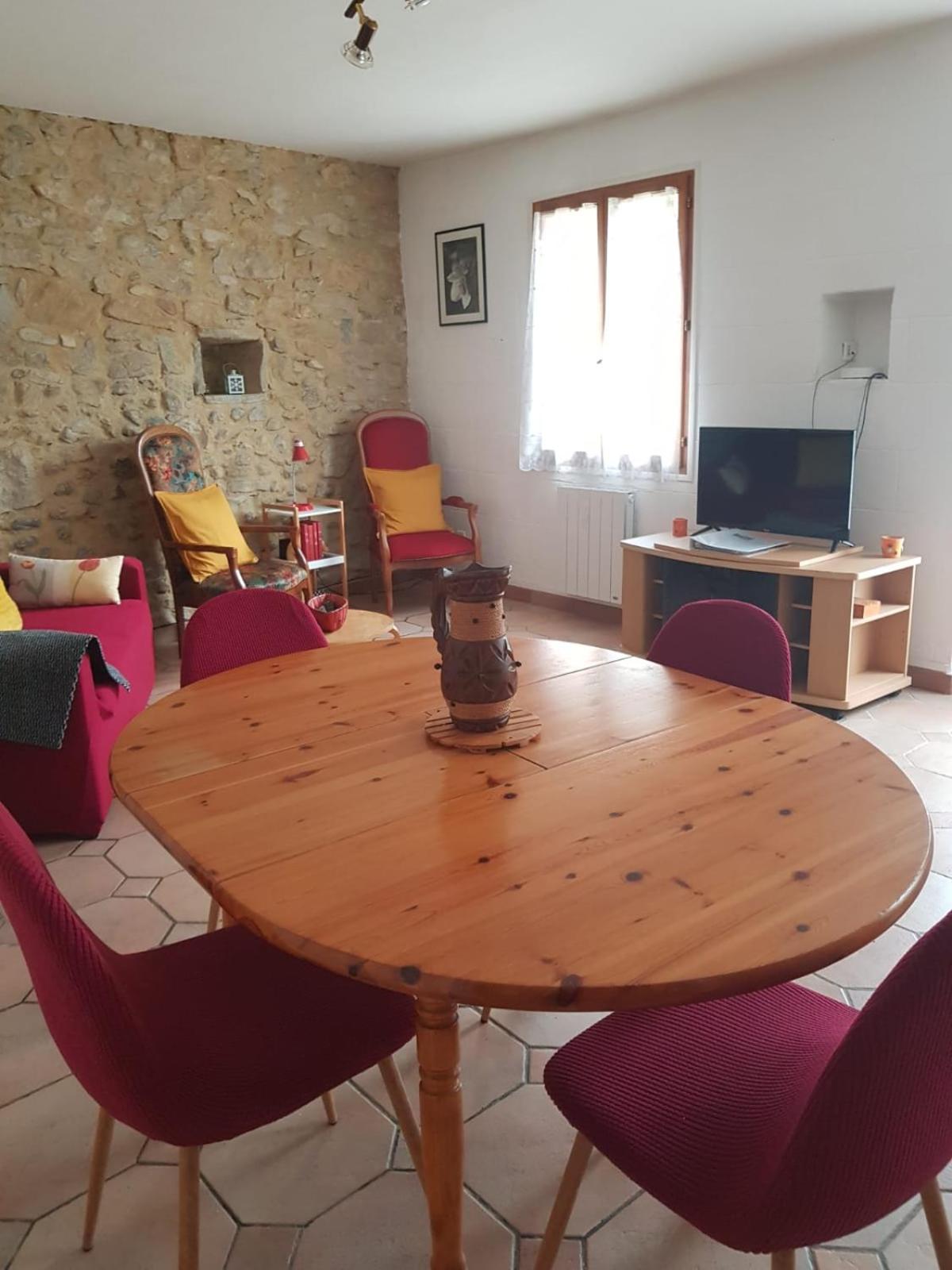 Maison Dans Un Village Calme Carla-de-Roquefort Εξωτερικό φωτογραφία